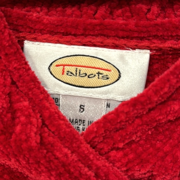 Ladies Red Sweater Talbots size S V-neck, cable knit Valentine’s Day Like New - Picture 2 of 6